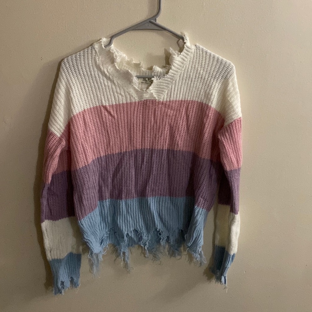 Knitted sweater: white, pink, purple, blue striped